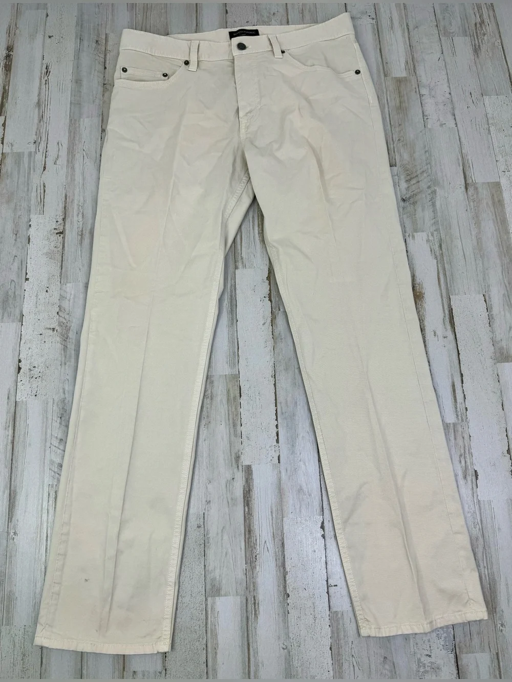Banana Republic Slim Fit Mens Chino Cream Khaki 33x30